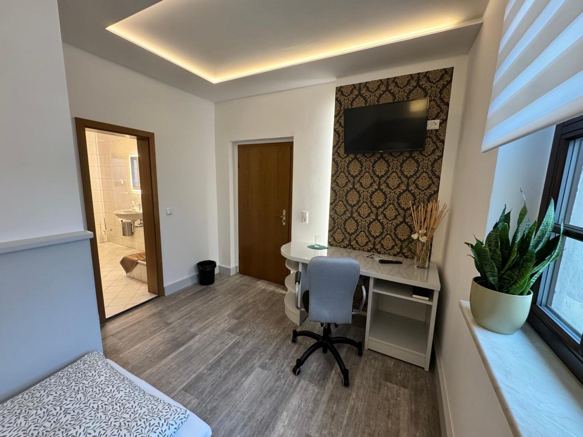 Landgasthof & Hotel Waldeck Treuen Экстерьер фото